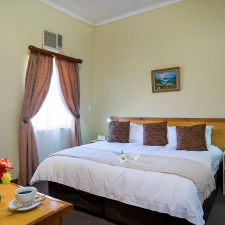 The Elegant Lodge Menlo Park Pretoria-Noord Exterior foto